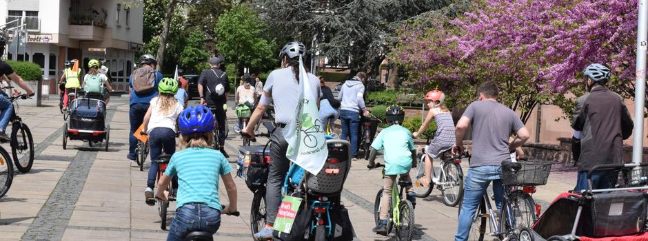 Fahrraddemo zieht durch die Wormser Innenstadt