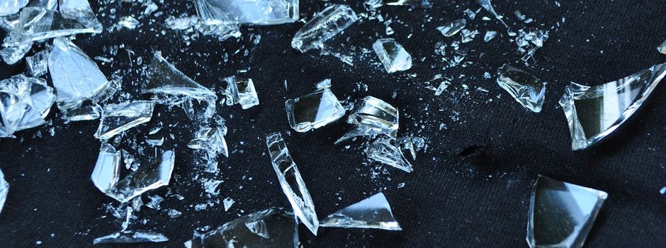 Scherbenmeer auf der Mainzer Lu: Mann erleidet gefährlichen Schnitt