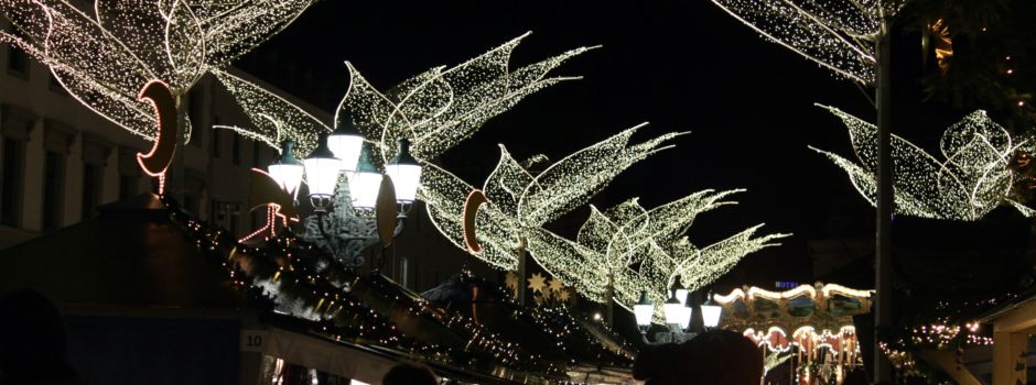 Feuer auf Wiesbadener Sternschnuppenmarkt