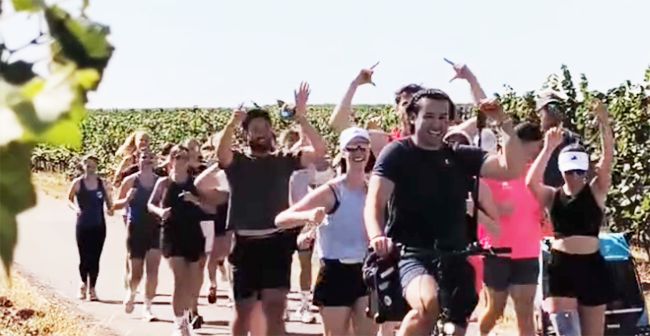 Sport und Musik im Weinberg: „Rave Pace“ verbindet Laufkultur mit elektronischen Beats