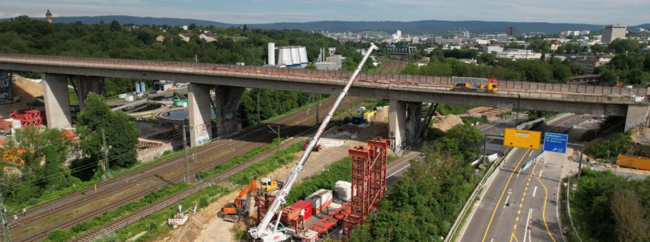 Was passiert gerade an der Salzbachtalbrücke?