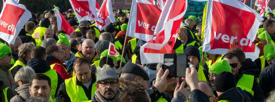 Verdi legt ÖPNV für bessere Arbeitsbedingungen lahm