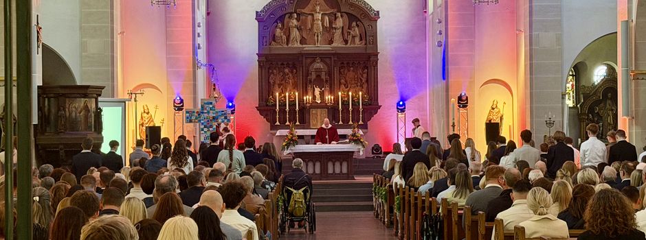 Firmung: 150 Jugendliche im Pastoralen Raum Rheda-Herzebrock–Clarholz sagen Ja zum Glauben