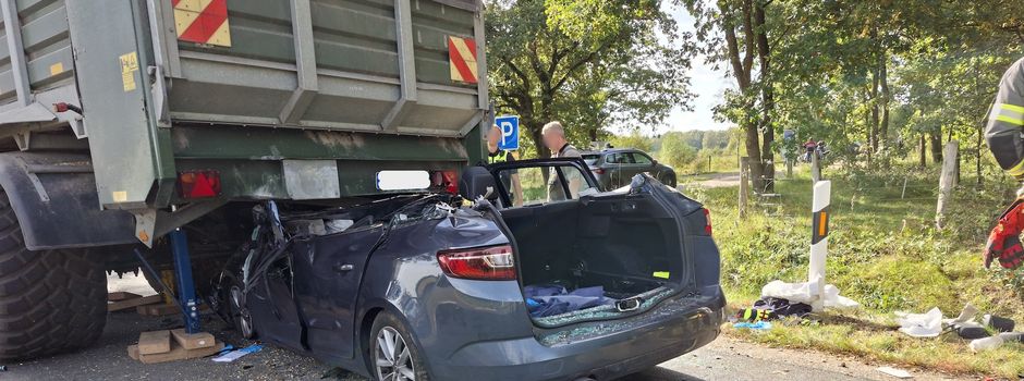 Schwerer Verkehrsunfall – rund 40 Feuerwehrleute im Einsatz