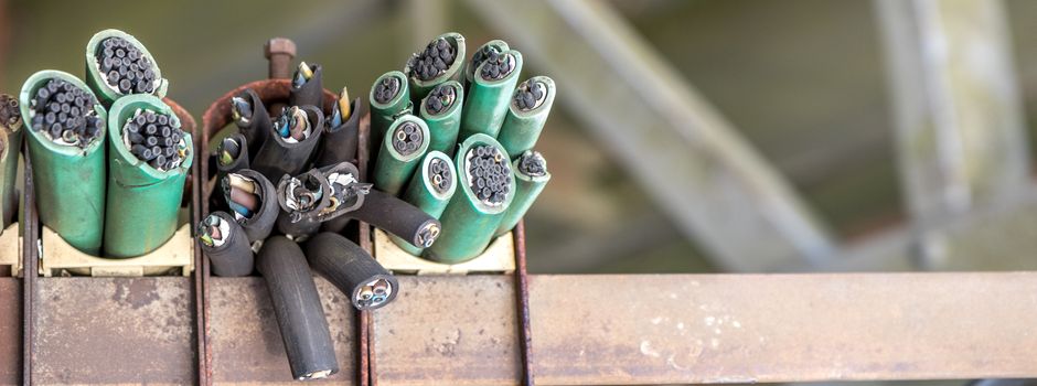 Stromkabel, Stromkästen und diverse Werkzeuge entwendet