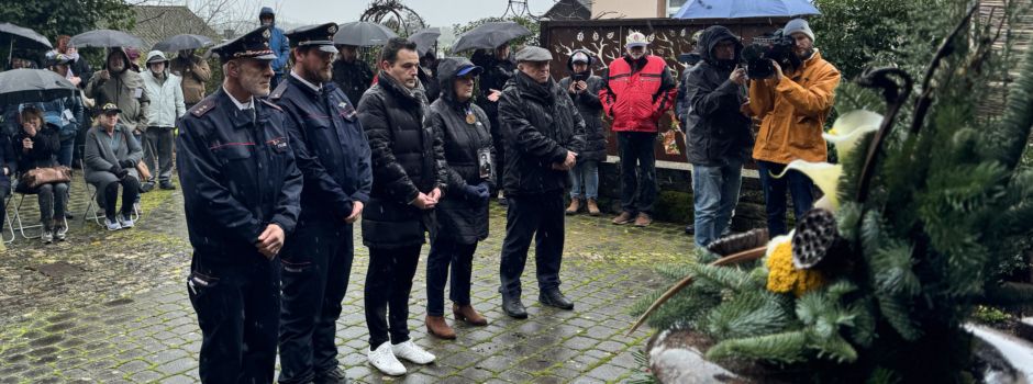 Amerikanische und französische Veteranen besuchen Hemmersdorf zum 80-jährigen Jubiläum des Kriegsendes