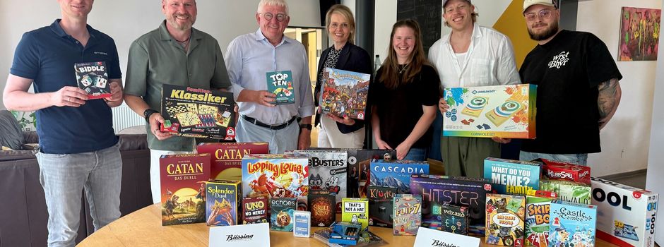 🎲❤️ Rotary Club unterstützt EmJo mit Spende für neue Gesellschaftsspiele