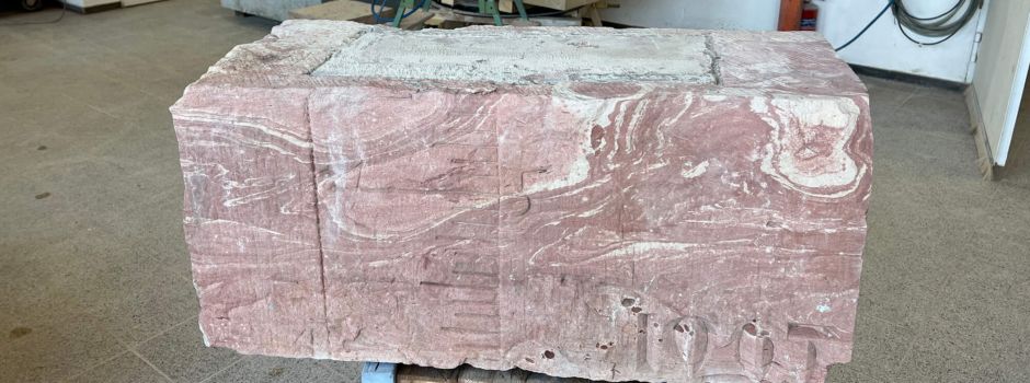 Mit Spannung erwartet: Das war in der Zeitkapsel aus der Mainzer Rheingoldhalle