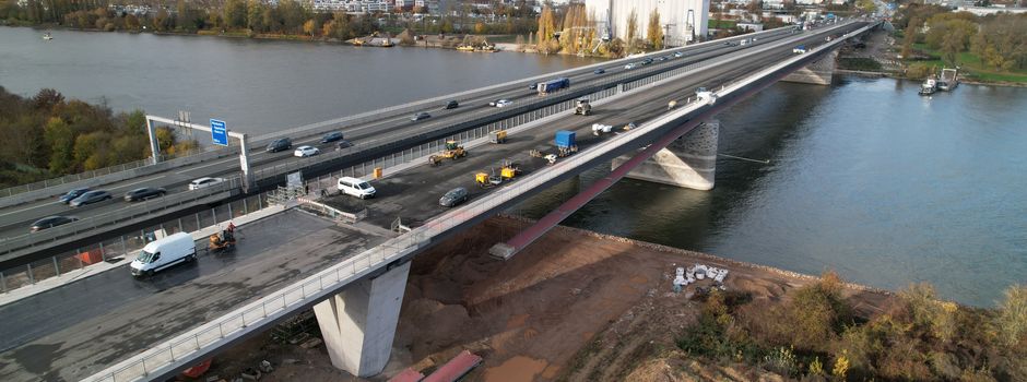 Mann (84) mit Krankenfahrstuhl auf Autobahn unterwegs