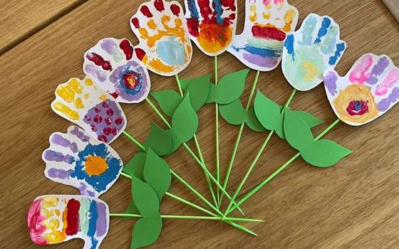 50 Jahre Kindertagespflege – von der Nachbarschaftshilfe zur familiennahen Ganztagsbetreuung