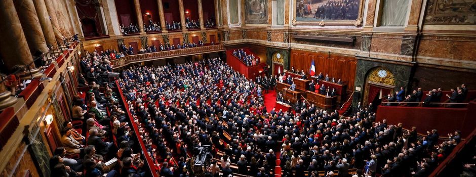 Frankreich verankert Recht auf Abtreibung in Verfassung