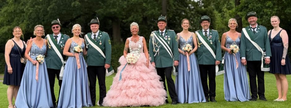 Sonntag: Ein Schützenfesttag voller Höhepunkte: Sternmarsch, Parade und Jungschützenkönigin (mit Fotogalerie) 