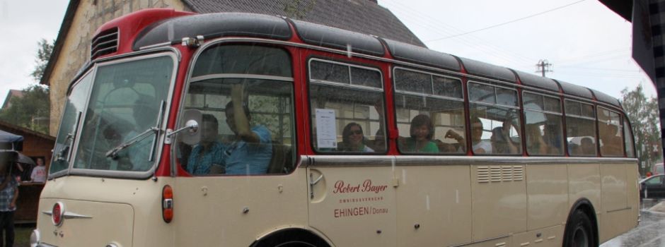 Mitfahren & Eindruck machen: Autokorso beim Dorffest 2025