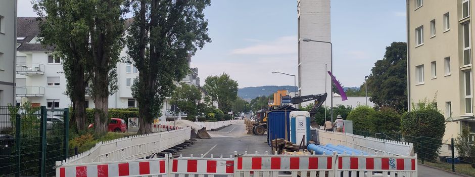 Baustelle seit einem Jahr: Was passiert in der Daimlerstraße in Wiesbaden?