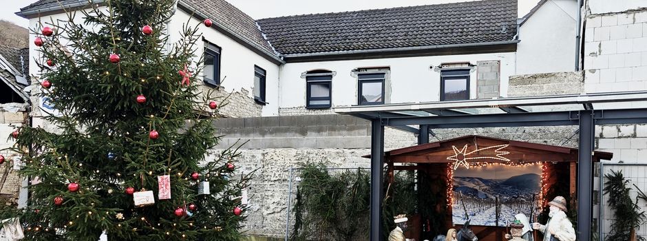 Weihnachtszeit auf dem Dorfplatz🎄✨️