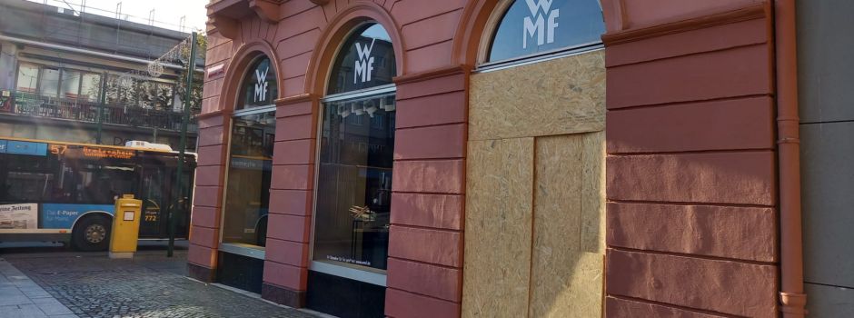 Mehrere Täter schlagen Schaufenster am Mainzer Gutenbergplatz ein