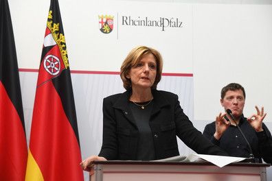 Mit verantwortungsbewussten Öffnungen und Lockerungen schrittweise in die Normalität