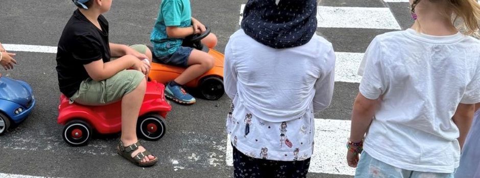 Familienfest zur Eröffnung des neuen Bobbycar-Parcours in Hachenburg