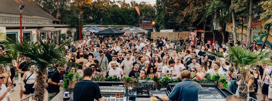 „NOISES OF:“ startet Eventreihe mit Mainzer DJ Chris Luno