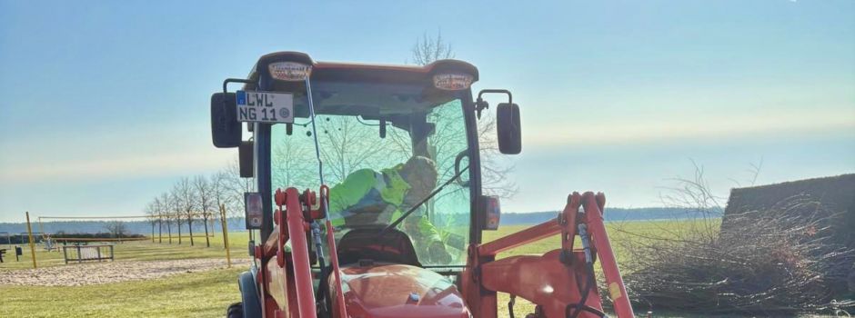 Neue Feuerstelle am DGH