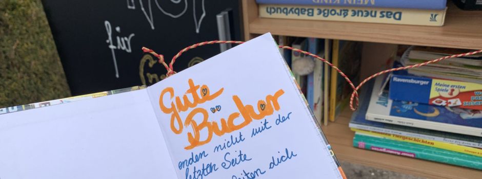 Bücherschrank für Groß und Klein