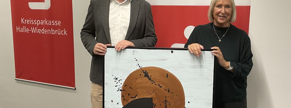 Birgit Schelp stellt ihre Kunst im BeratungsCenter Wiedenbrück aus