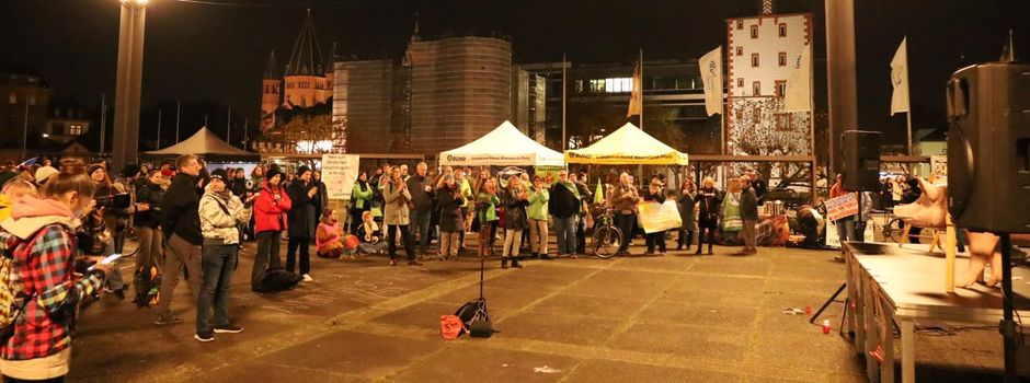 Deutscher Fleischkongress in Mainz: Proteste gehen weiter