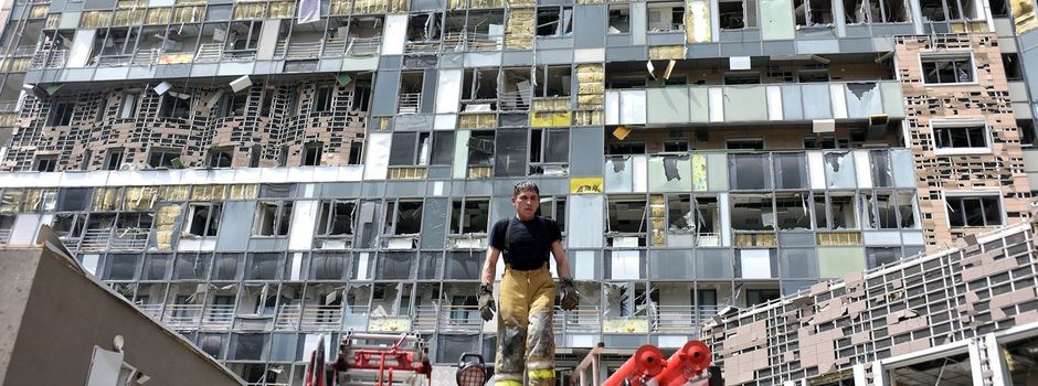 Selenskyj: Zerbombtes Krankenhaus wird wieder aufgebaut
