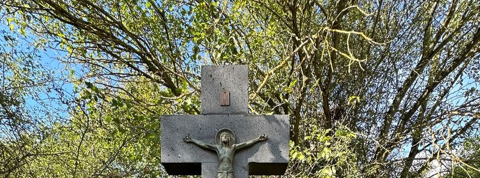 Das Krupp-Kreuz kehrt nach Oberlützingen zurück