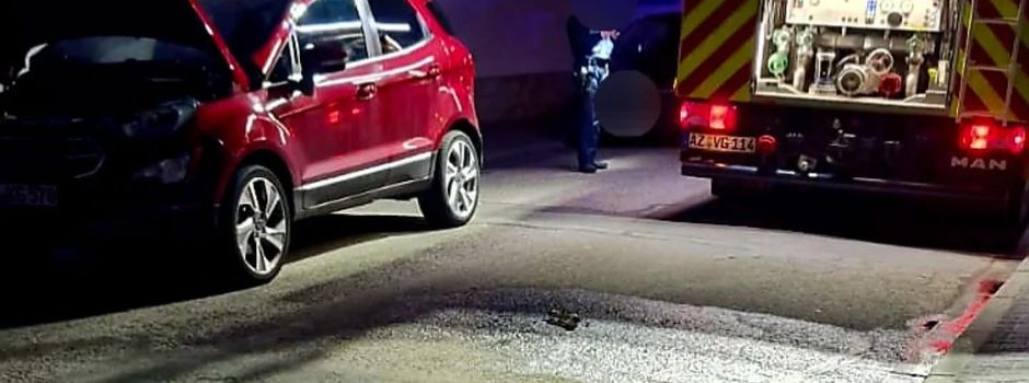 Mit Sprengsatz Auto in Brand gesetzt