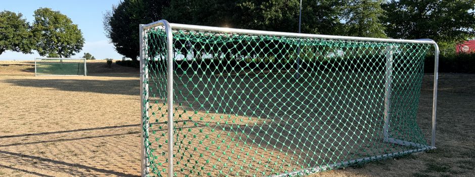 Neue Bolzplatztore in Neuberg-Ravolzhausen aufgebaut