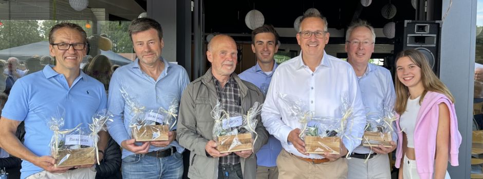 Neu gestalteter Außenbereich des TC Herzebrock erfolgreich eingeweiht