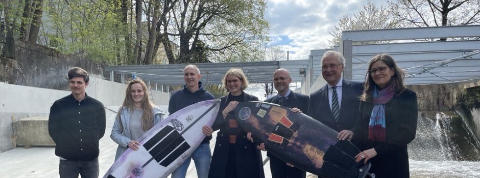 Es geht voran: Hoher Besuch an der Surfwelle in Augsburg