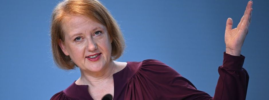 Kindergrundsicherung: Beamtenstellen sorgen für Streit