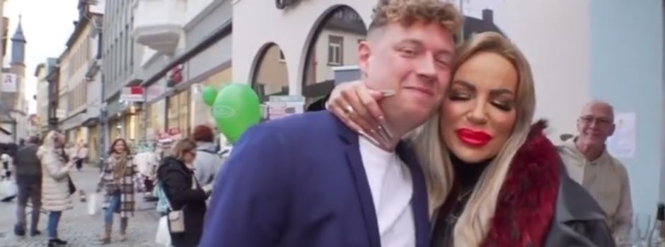 Gina-Lisa Lohfink bei Neueröffnung in Bingen