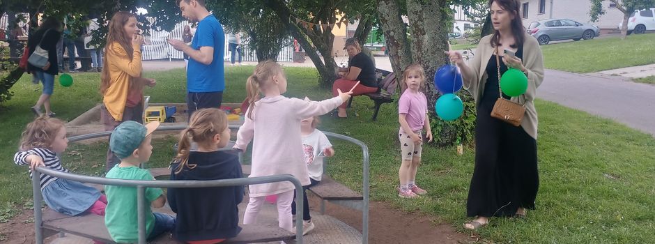 Spielplatzeröffnung in Hellertshausen