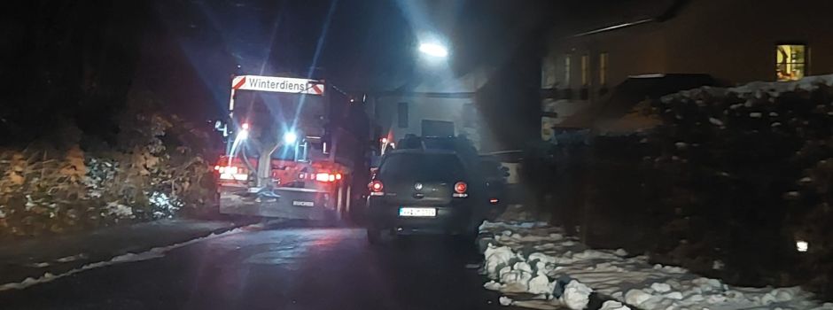 Parken im Winter am DGH