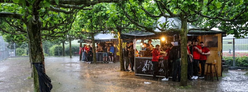 Unwetter in Teilen Deutschlands - Fanzonen betroffen