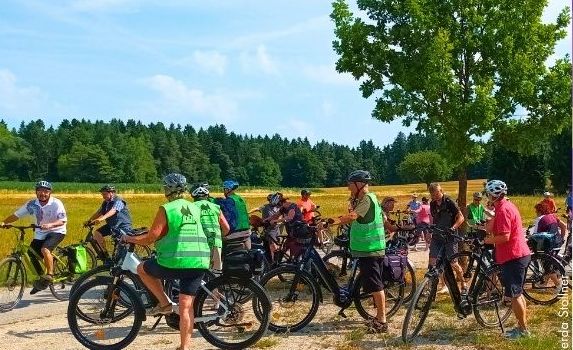 Am Samstag, 6. Juni 2026, startet die Fahrradtour Simultankirchenradweg – Route 1 
