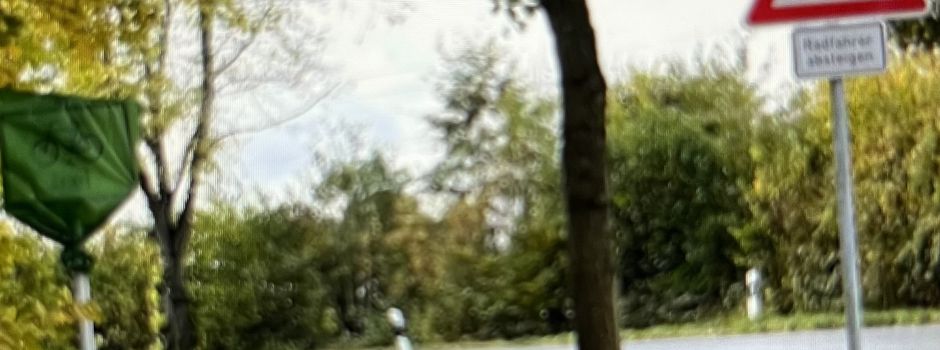 Radfahrer absteigen !!!