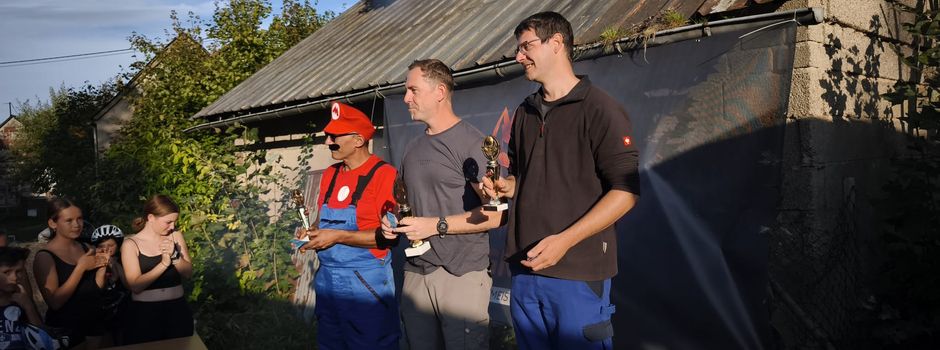 Dorffest mit Bobby-Car-Rennen war eine riesige Gaudi!