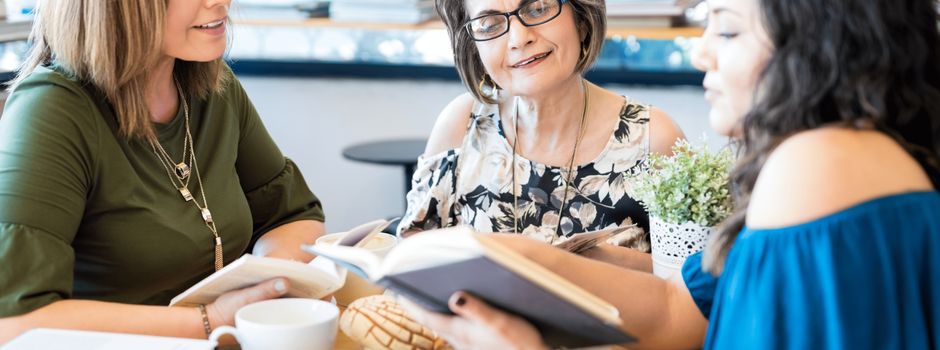 Abend der Begegnung: Stadtbücherei lädt zum Literatursalon ein