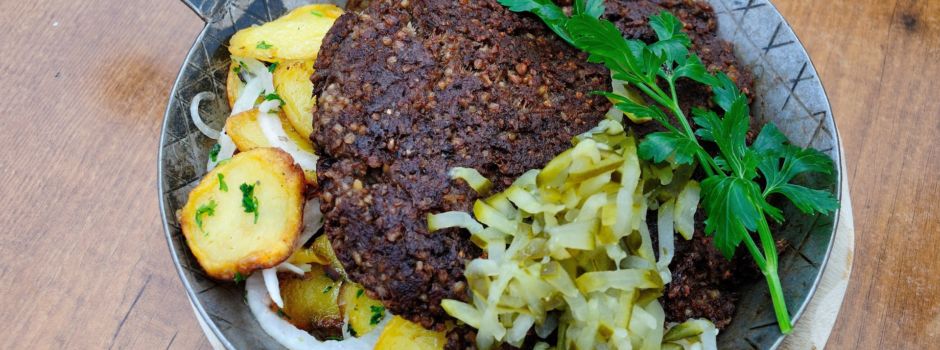 Knipp mit Kartoffelsalat