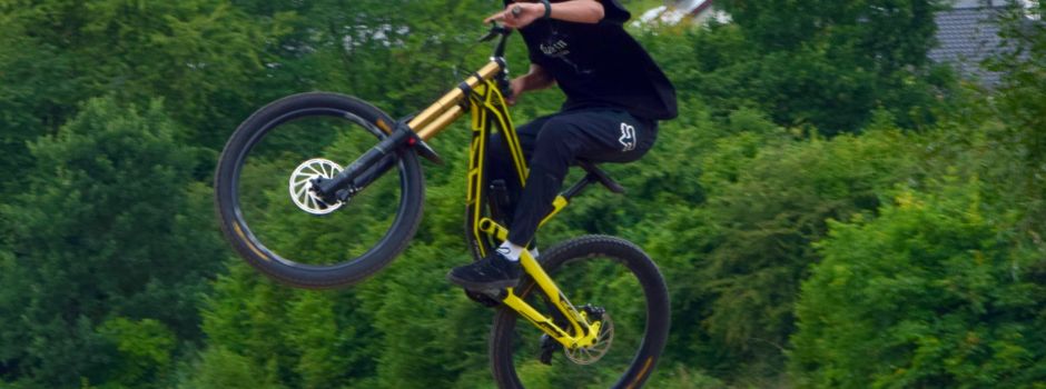 Aktiv auf der Rollsportanlage