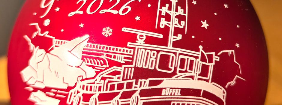 "Geesthachter Eisberge" am Tannenbaum: Die neue Weihnachtskugel ist da!