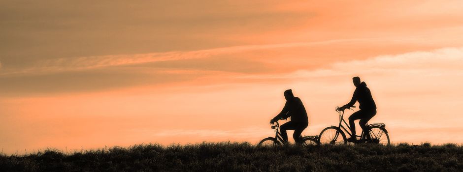 Radlnacht - Bewegung unter Sternenhimmel