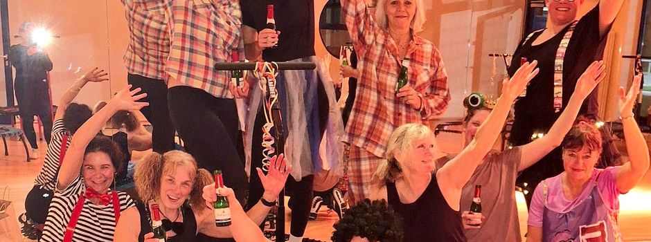 Am 11.11.25 hielt der Karneval beim FC Mündersbach Einzug!