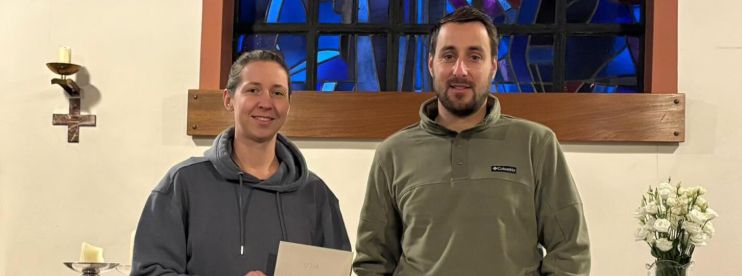 Erbe Bonhoeffers bewegt Schwabsburg: IG spendet Vortragserlös an CVJM