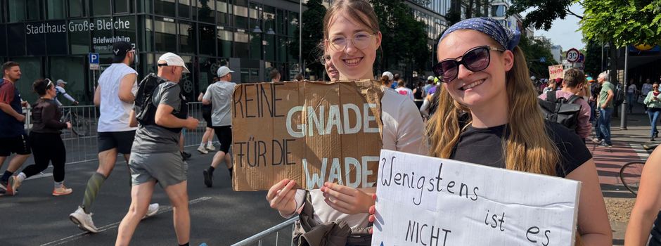 „Keine Gnade für die Wade“: Die kreativsten Schilder beim Gutenberg Halbmarathon