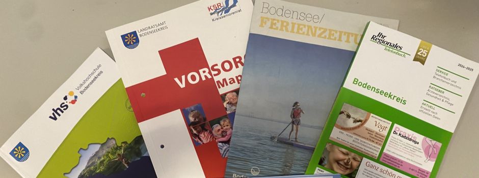 Auslage im Foyer des Rathauses